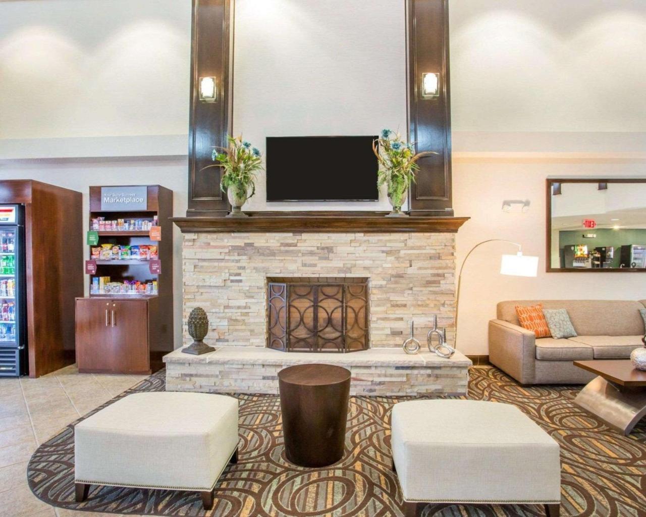 Comfort Suites Lebanon Exterior foto